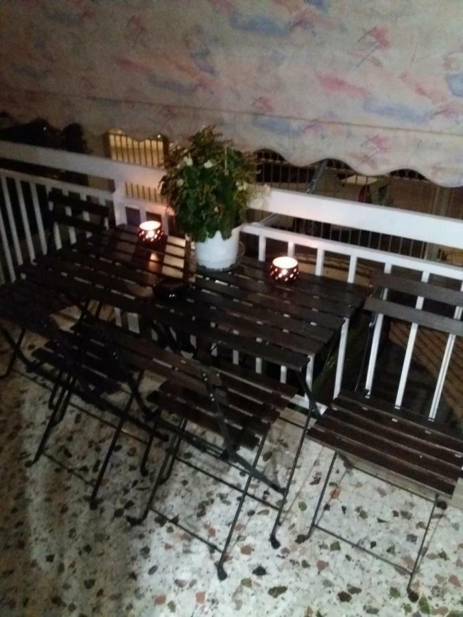 Glyfada Vacation Apt * Athens