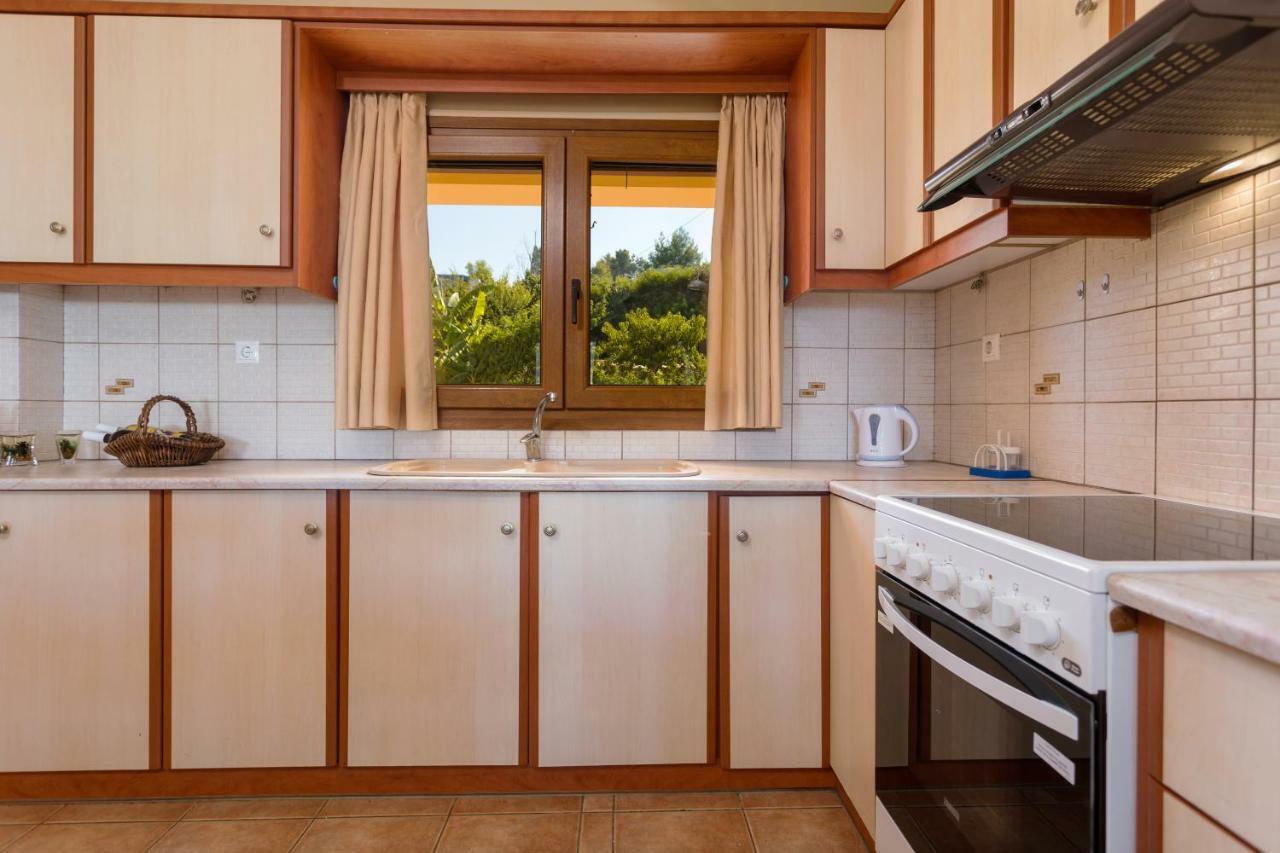 Venetico Beachfront & - 2 Bedroom