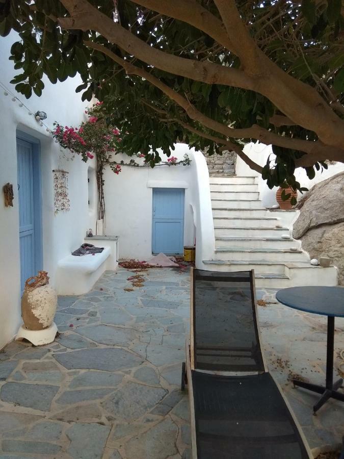 Karades Poseidon 75m2 Apartment Plaka (Naxos)
