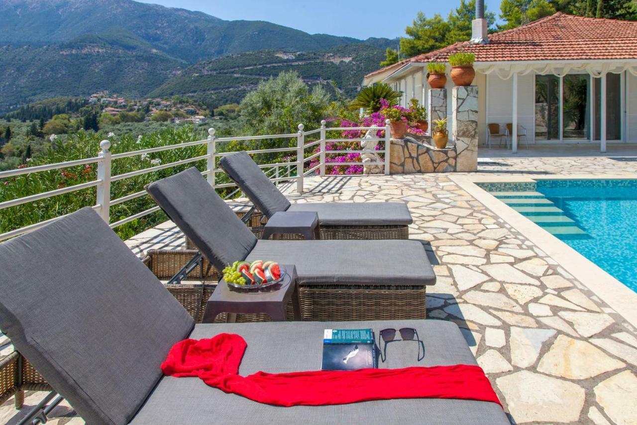 Villa Vparaskevi