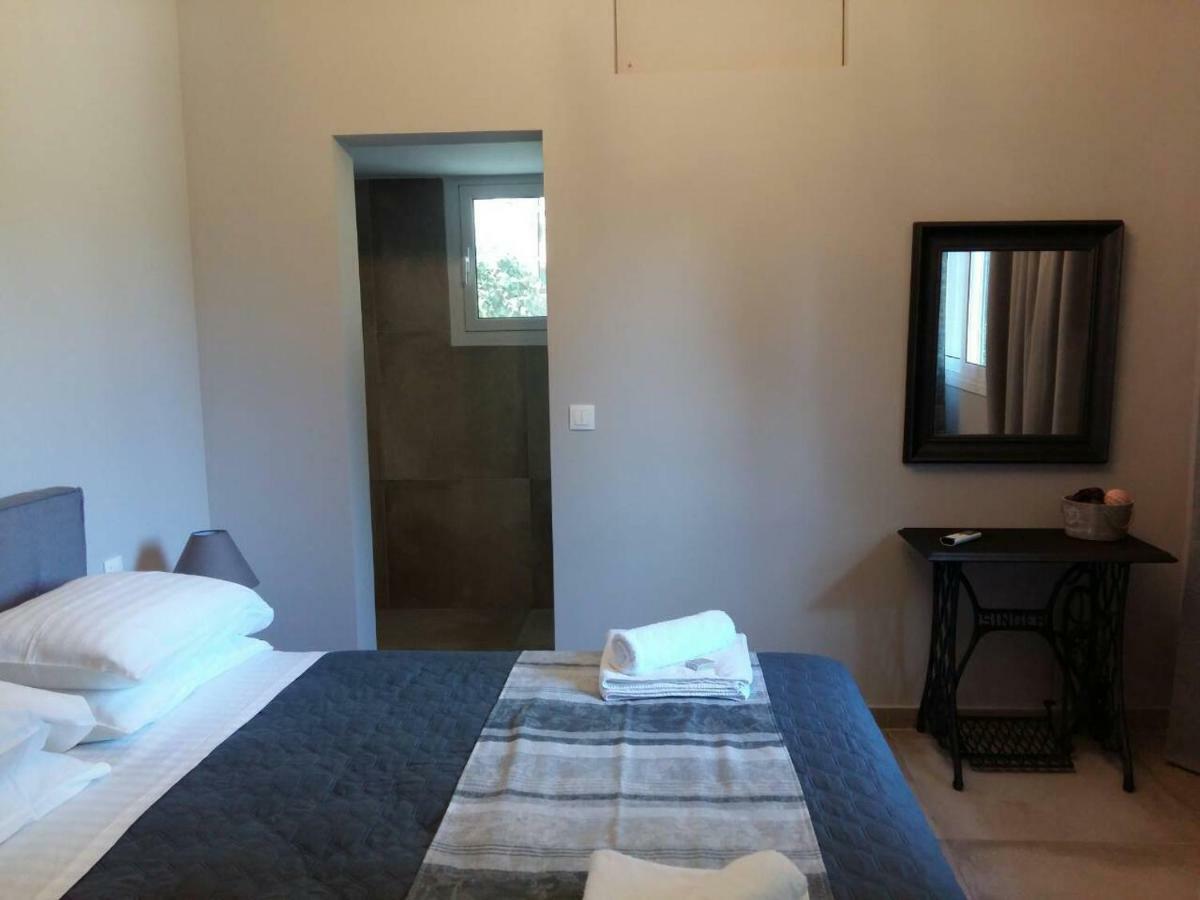 Ionian Paths Apartment Perama (Corfu)