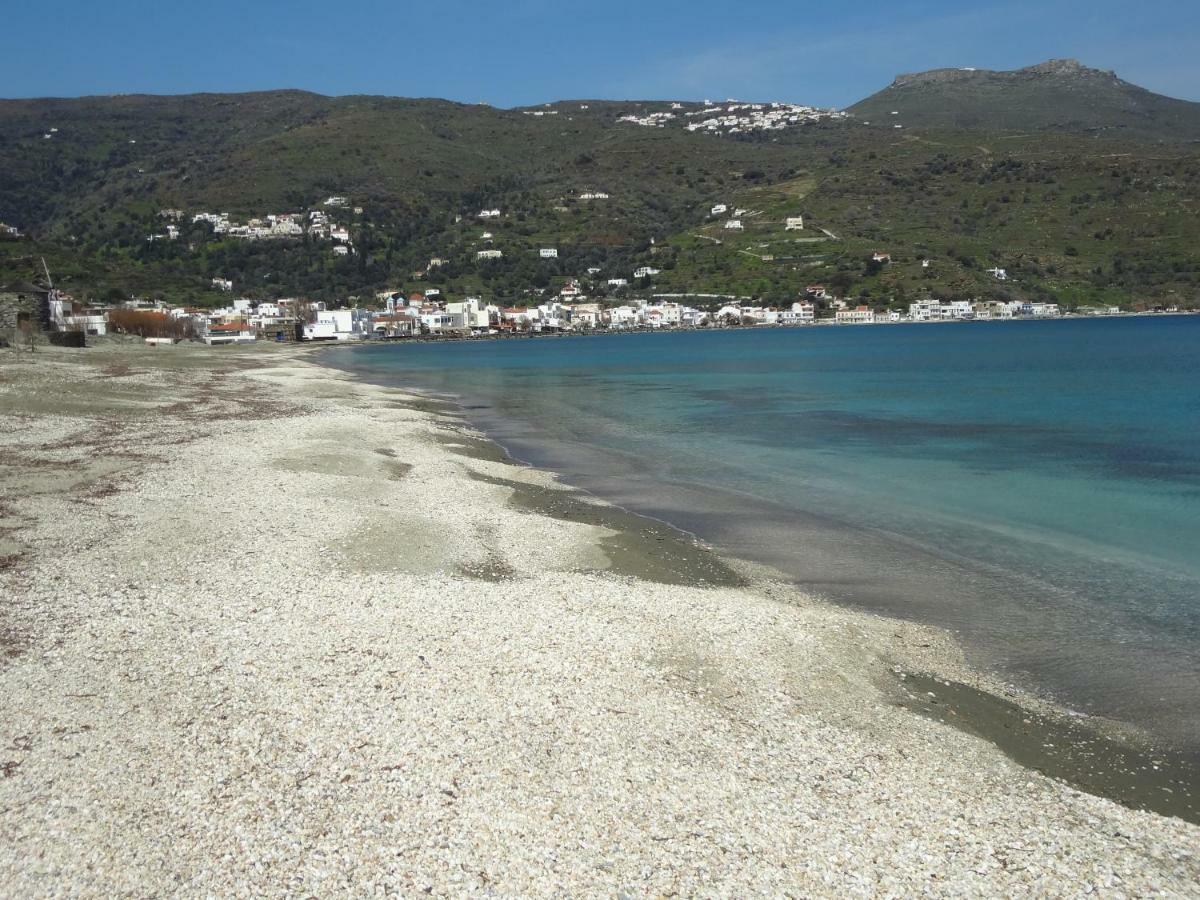 Apartment Korthi By The Seaside. Ormos (Andros)