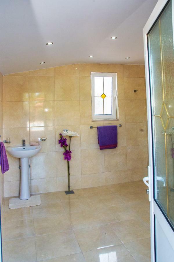 Holiday home Ritaki 2