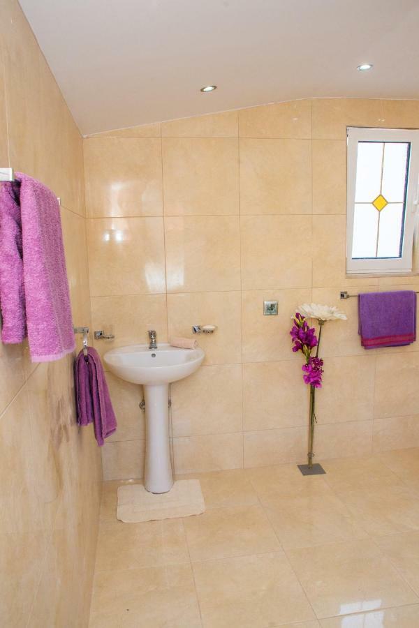 Ritaki 2 Holiday home *
