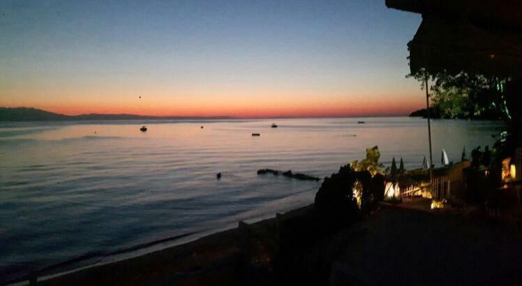 Seafront Maisonette In *