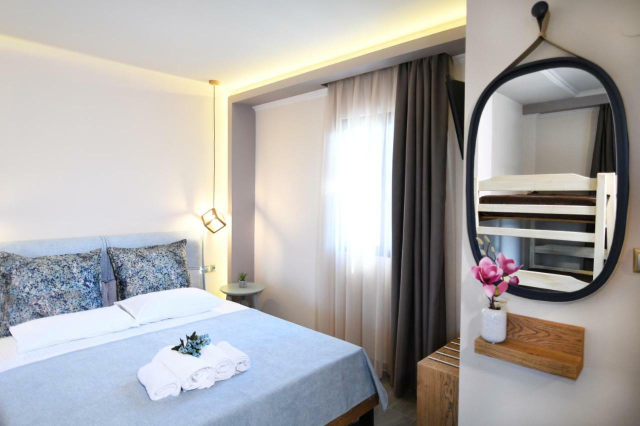 Apartment Summer Senses In *
