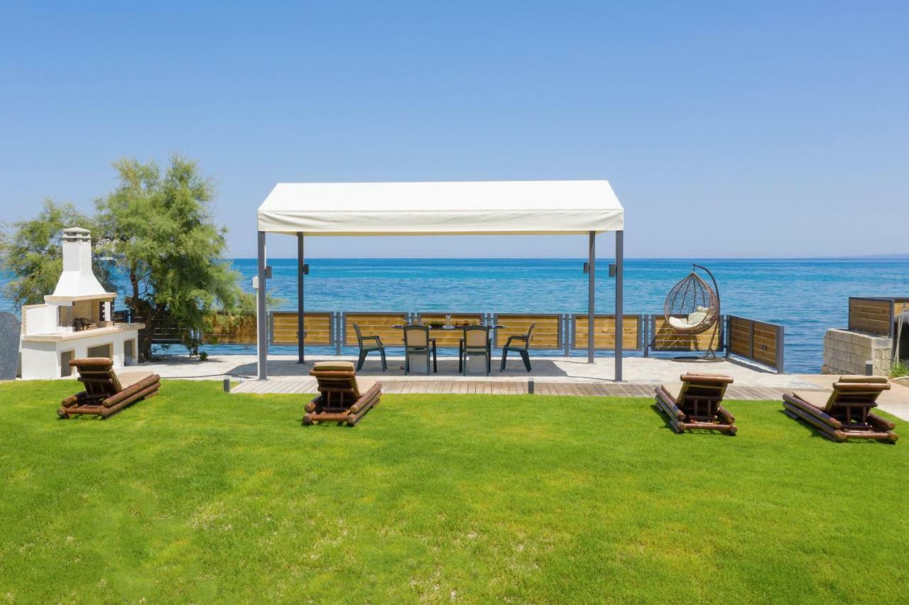Apartment Venetico Beachfront & - 2 Bedroom