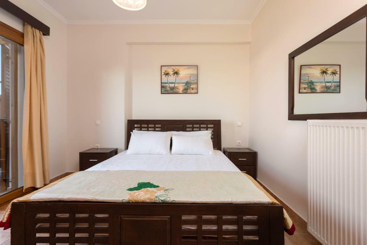 Venetico Beachfront & - 2 Bedroom Argassi