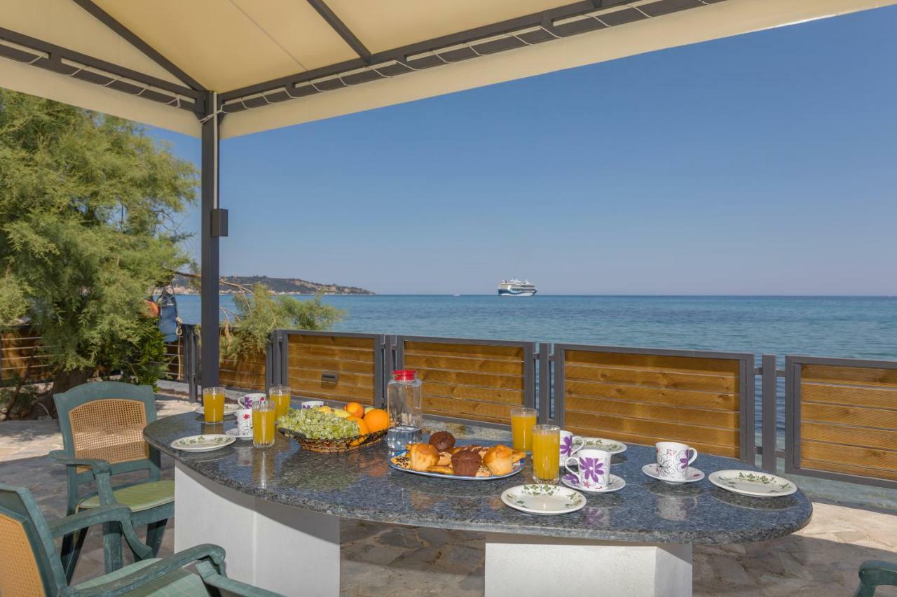 Venetico Beachfront & - 2 Bedroom Apartment *