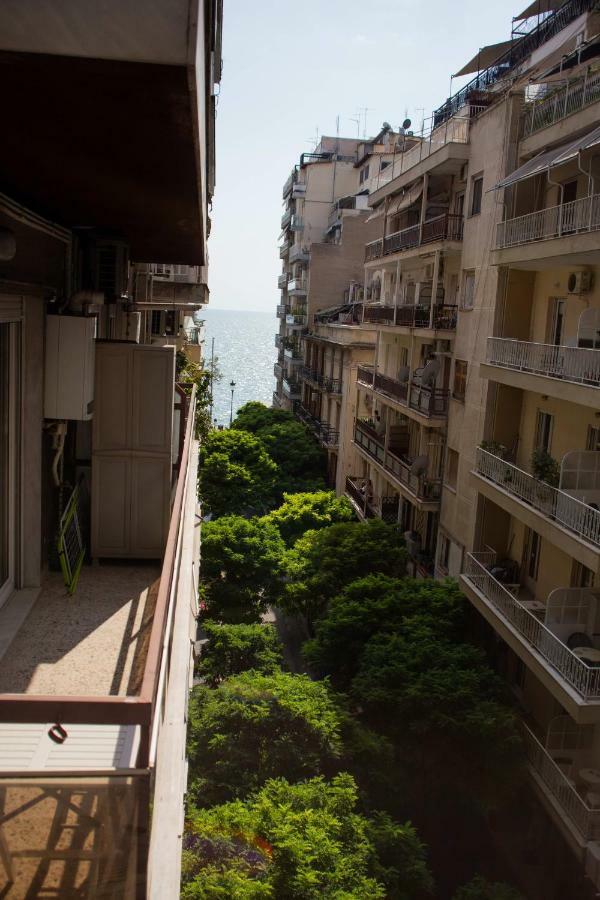 Center On The Sea Apartment Thessaloniki