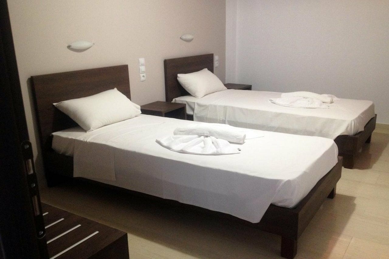 Thisvi Aparthotel 2*