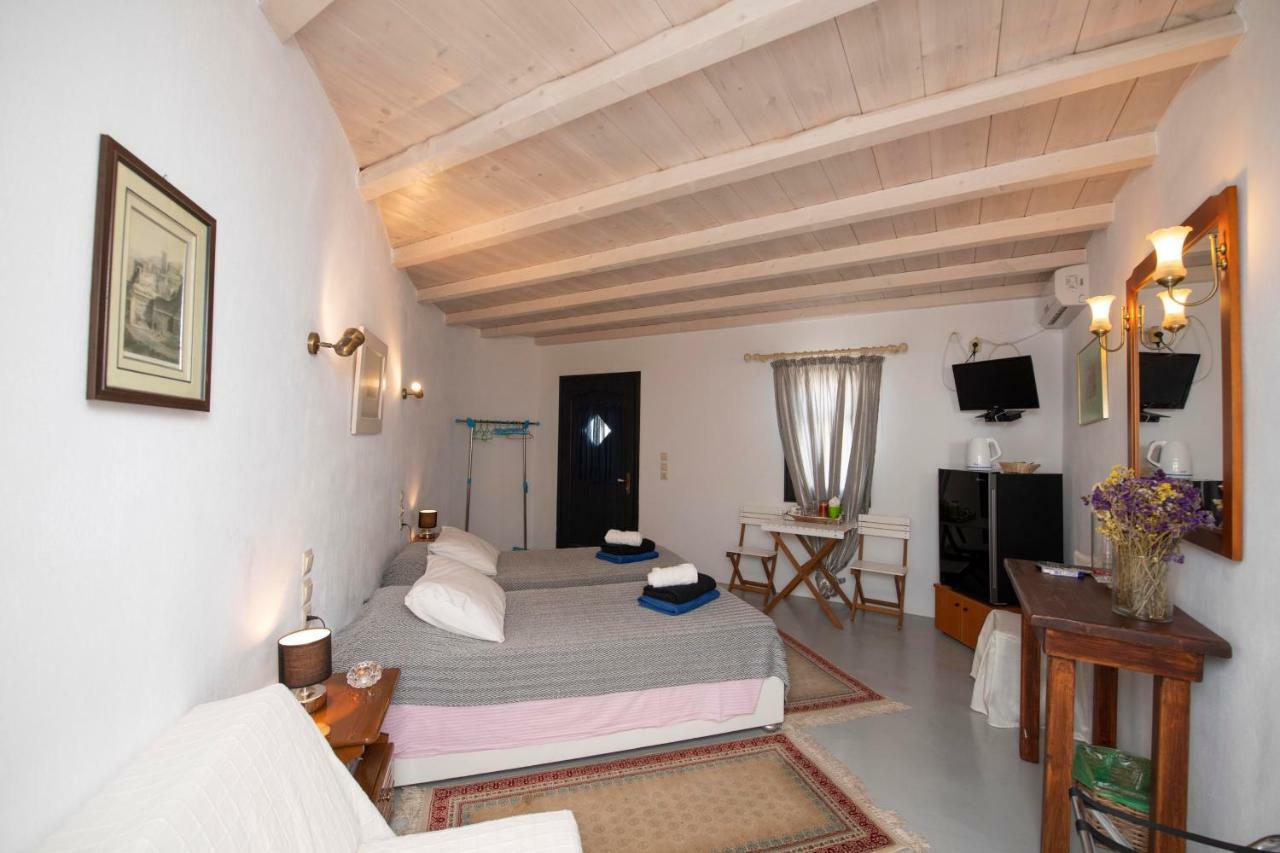 Siourdas Mykonos Villa