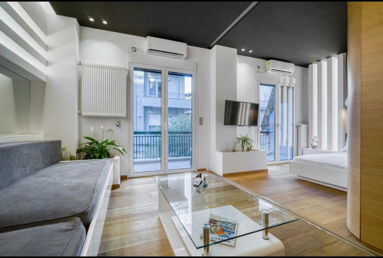 Zolie Apartment