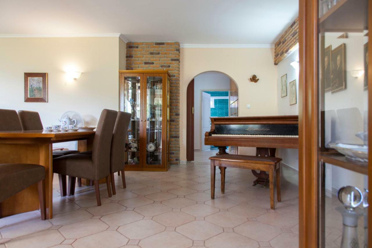 Vparaskevi Villa Nydri (Lefkada)