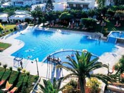 Hotel Chrissi Amoudia
