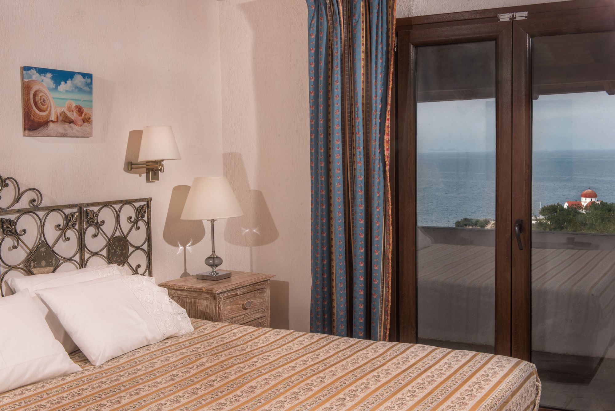 Leandros Hotel