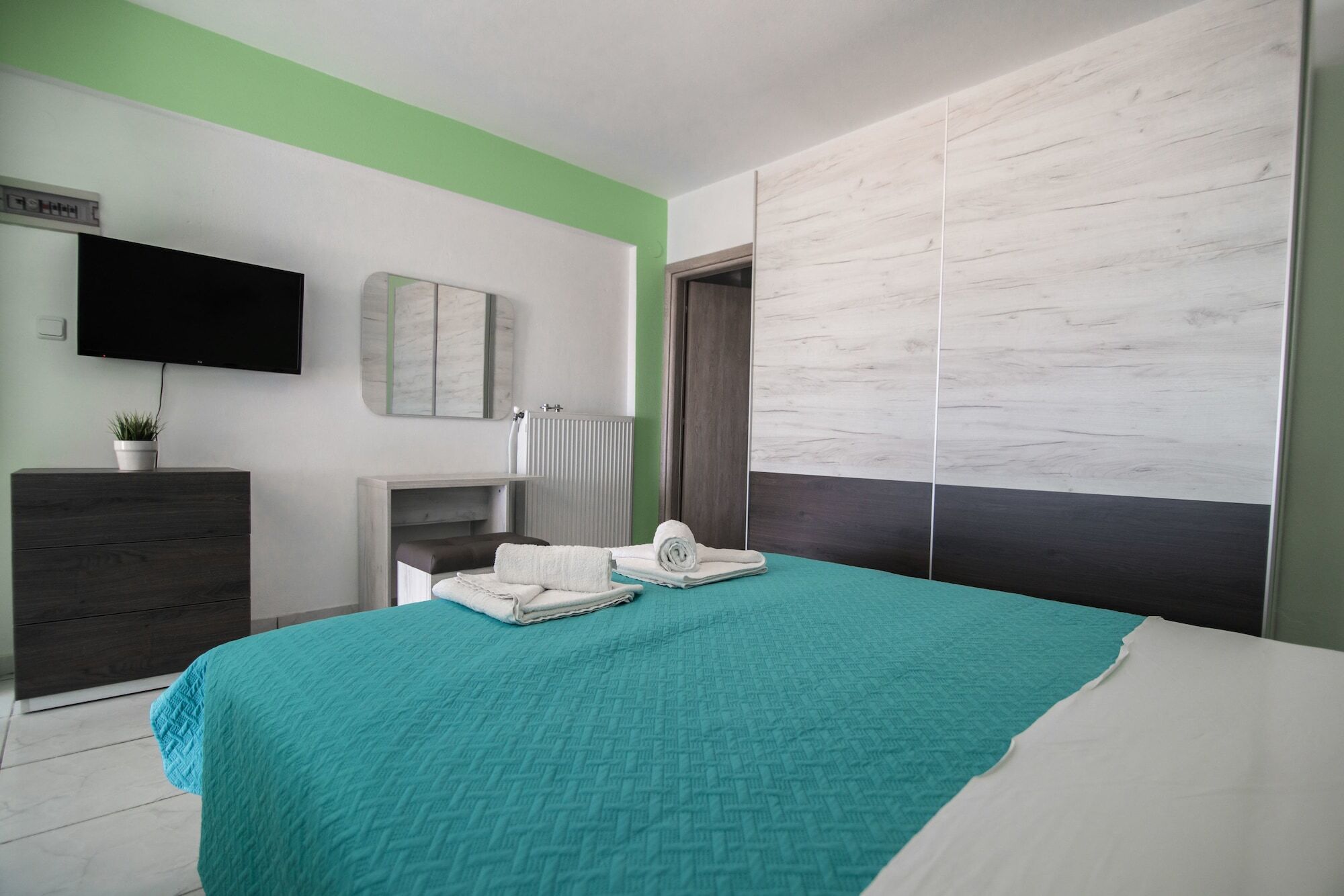 Dias Aparthotel