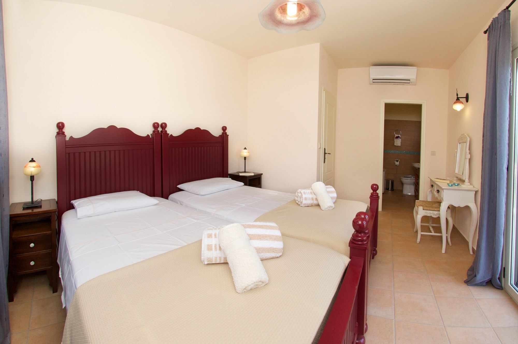 Stamoulis Villa *