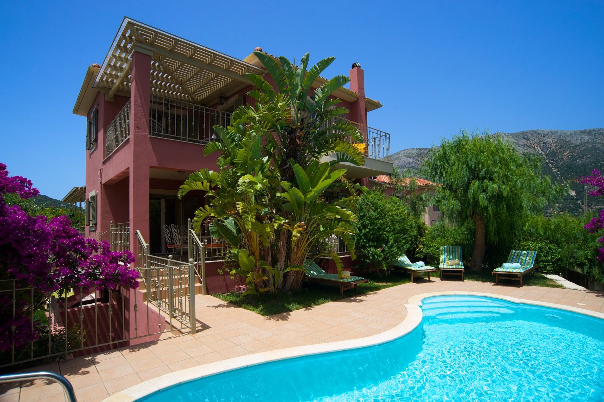 Stamoulis Villa *