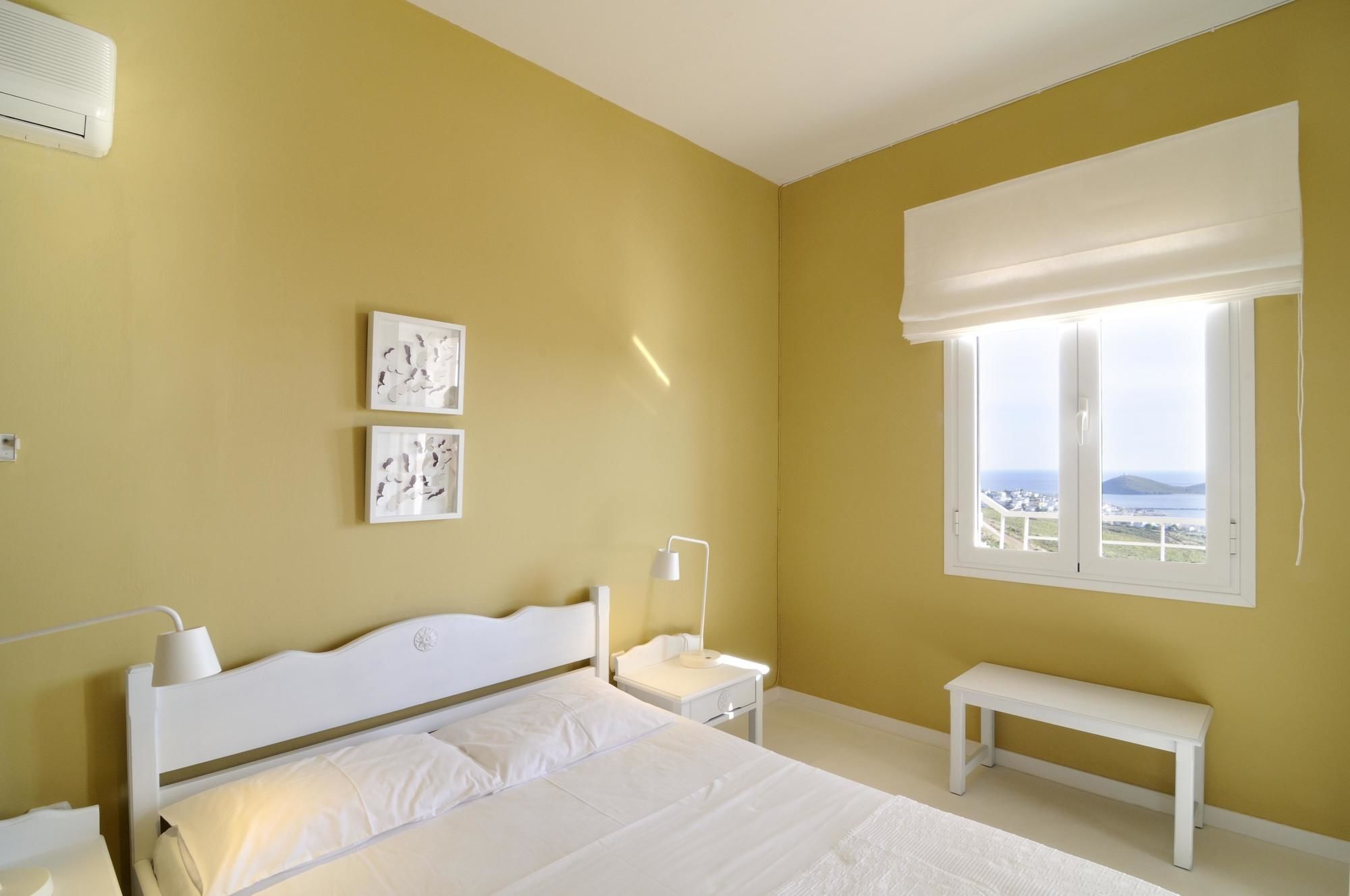 Kymothoi & Pool Bar Guest house 2*