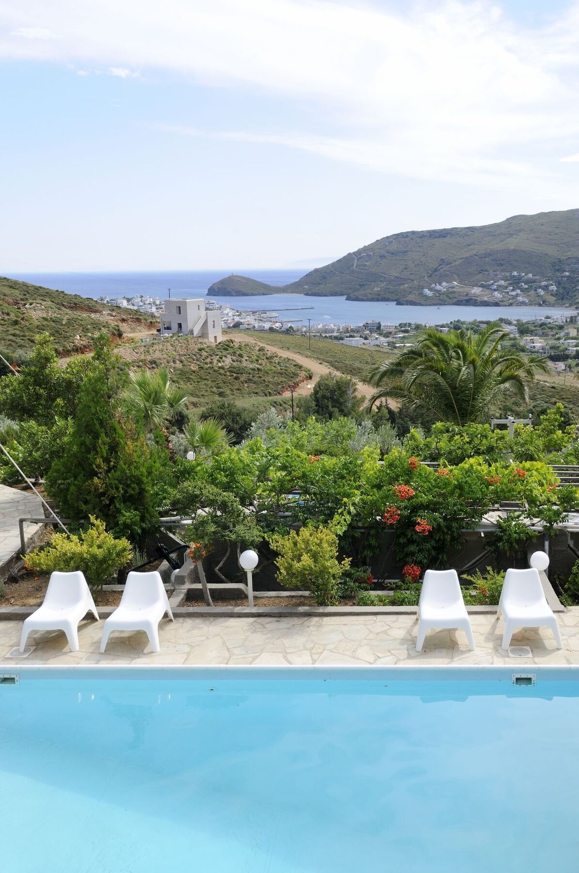 Kymothoi & Pool Bar Guest house 2*
