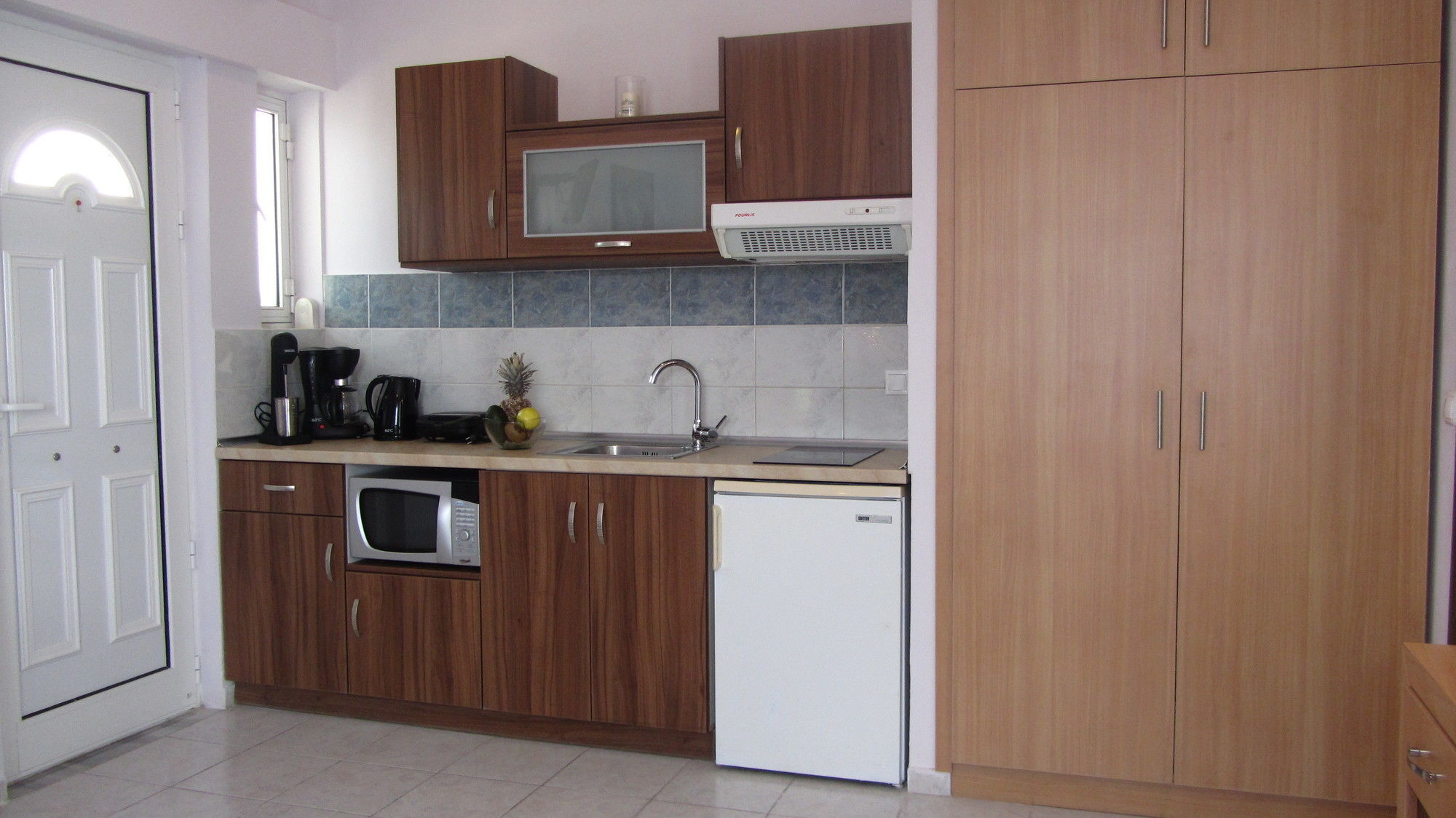 Shine Apartment *