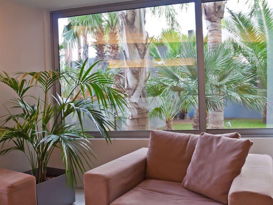 Palace Glyfada 4*