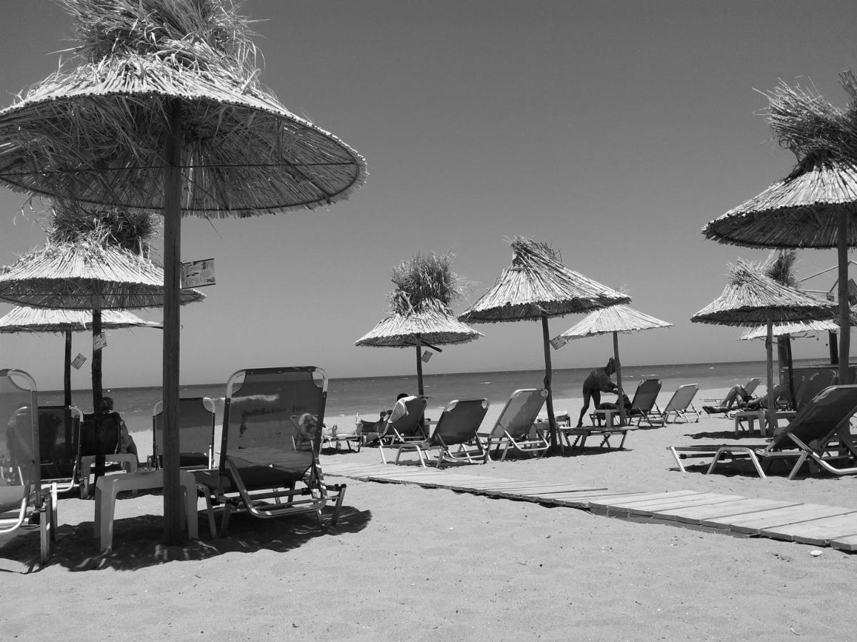 Hotel Aptera Beach