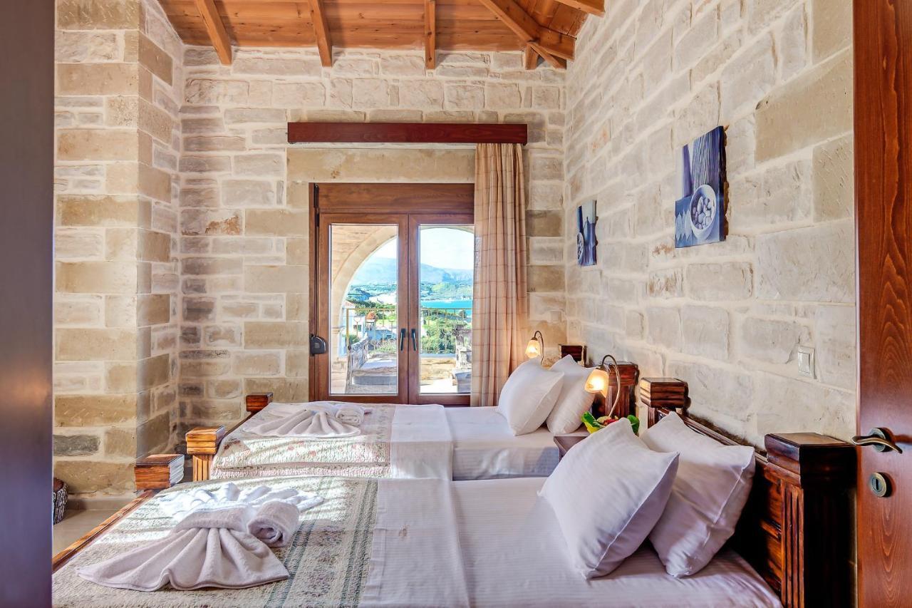 Villa Hectoras In By Apokoronas-villas *
