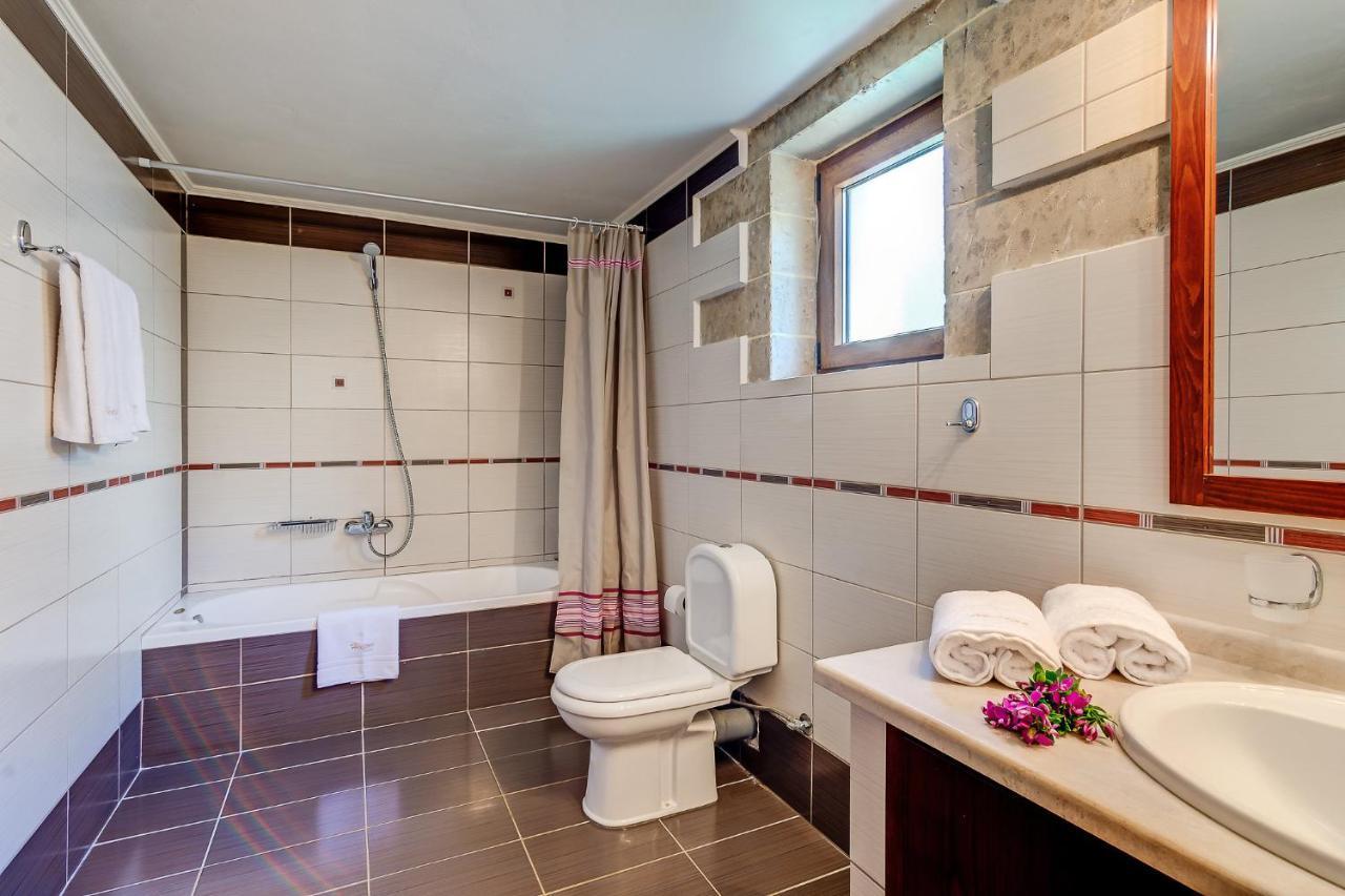 Hectoras In By Apokoronas-villas Villa *
