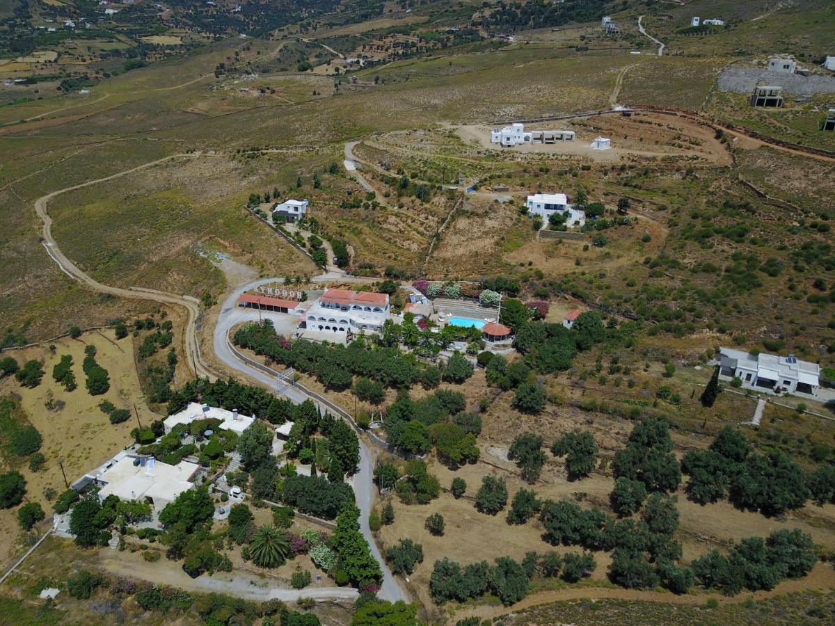 Guest house Kymothoi & Pool Bar 2*