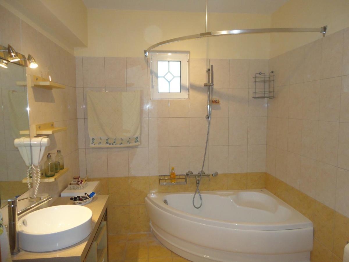 Elpida Holiday home *