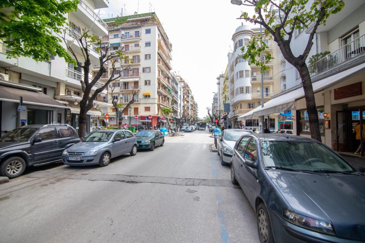 Downtown Luxury Boutique : The Yellow * Thessaloniki