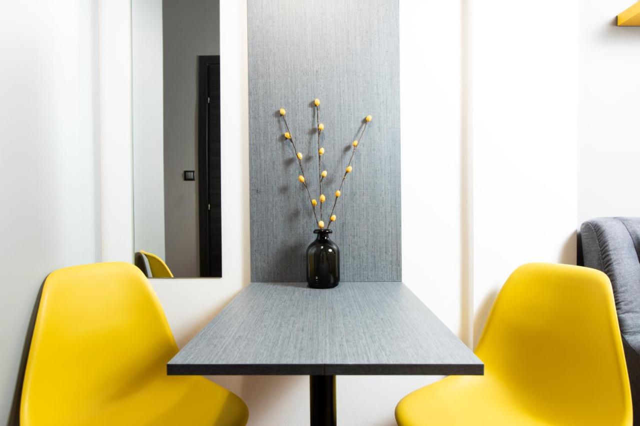Downtown Luxury Boutique : The Yellow * Thessaloniki