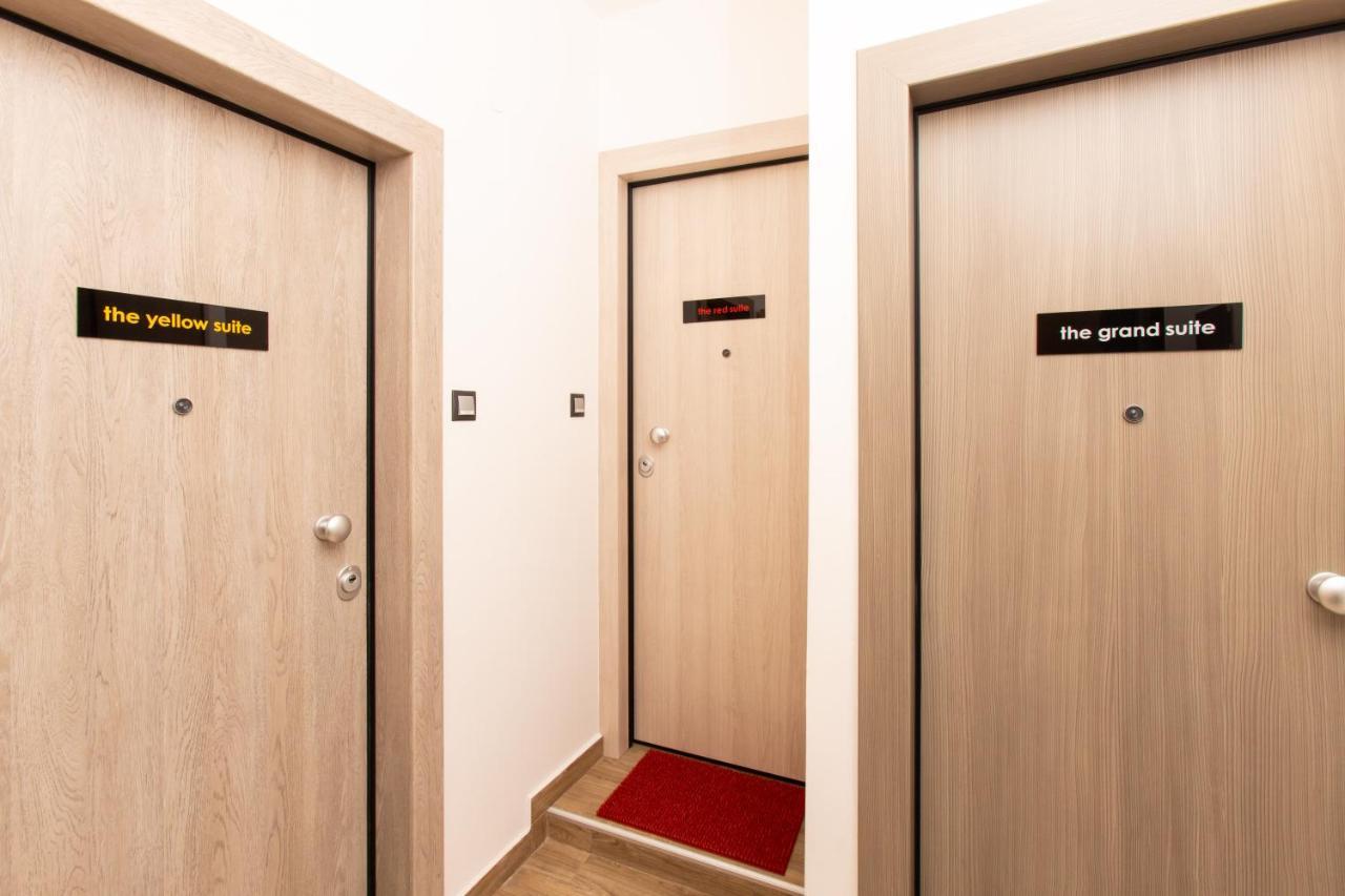 Apartment Downtown Luxury Boutique : The Yellow Thessaloniki