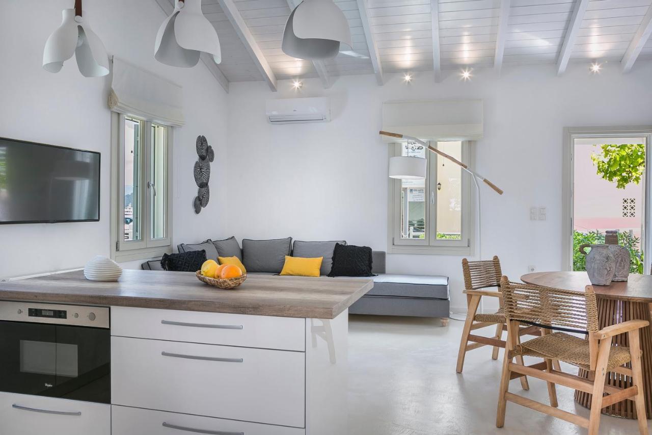 Olvio Living By The Sea Villa *