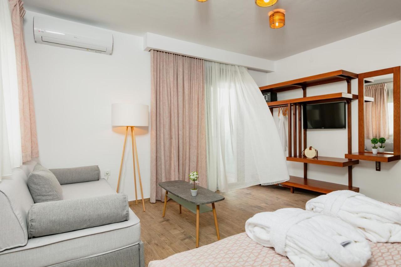 Dikap Luxury Aparts Apartment