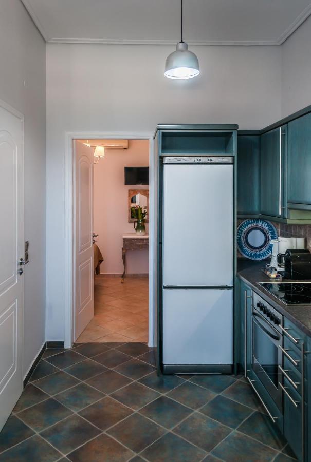 Apartment Artemis By Akroploro