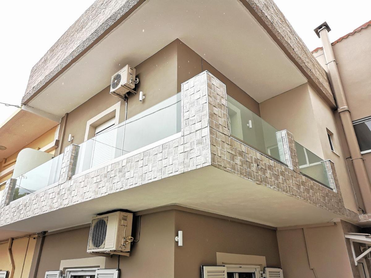 Diogenis Luxury Sea View Apartment