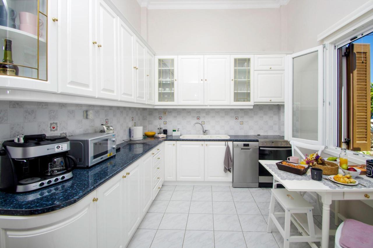 Villa Irene Syros *