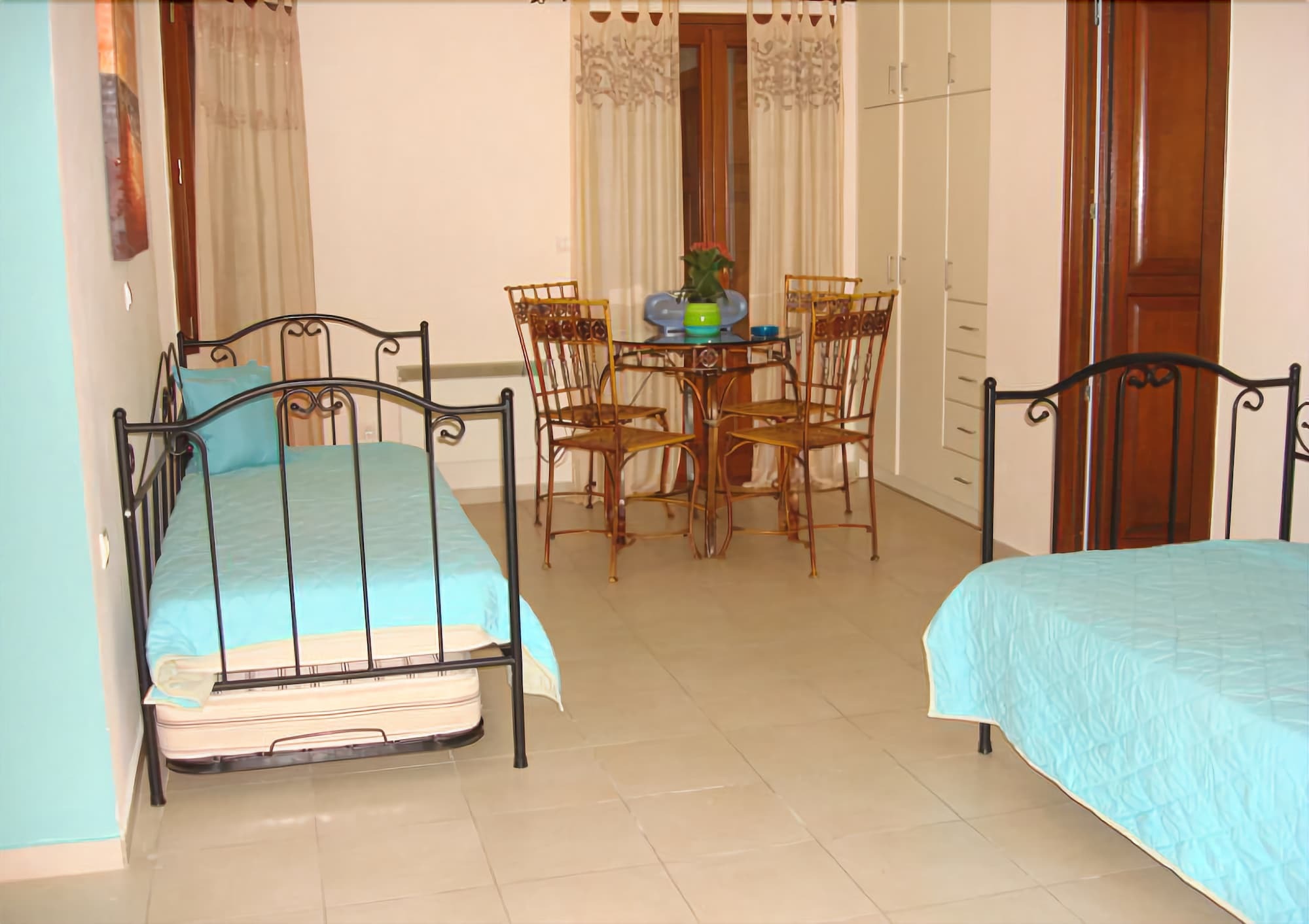 Apartment Loukia *