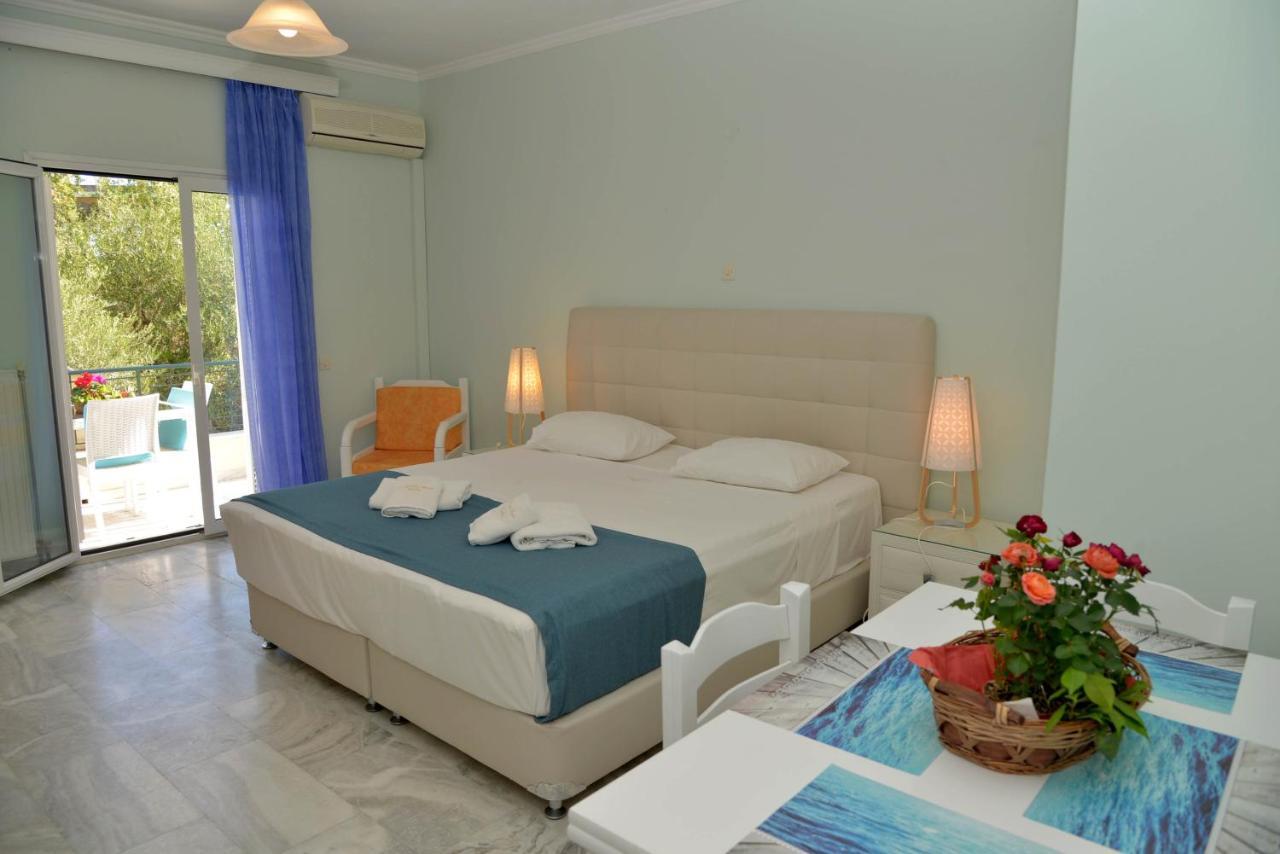Saint Nicholas * Dassia (Corfu)