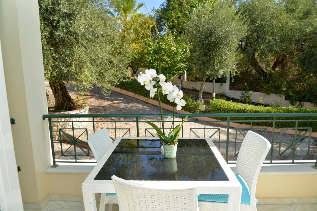 Saint Nicholas Apartment