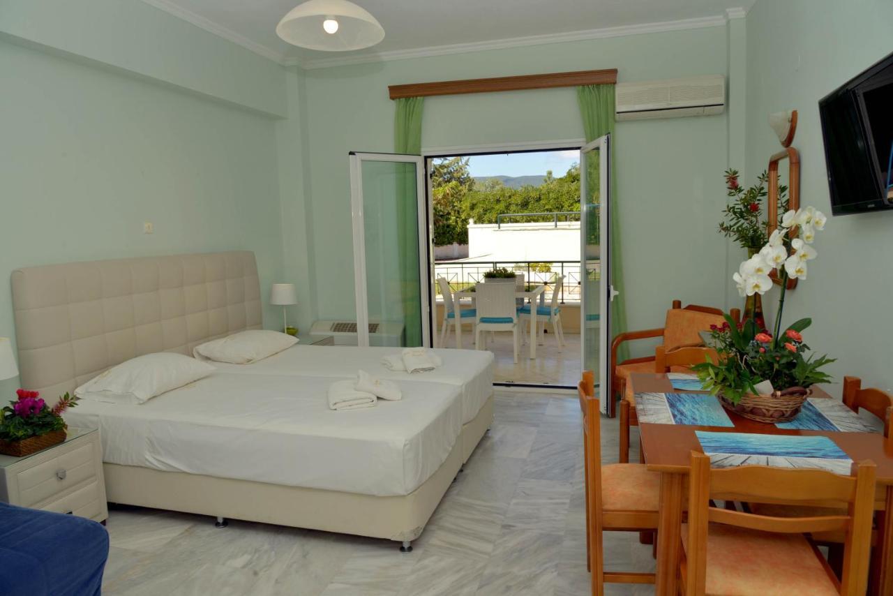 Saint Nicholas * Dassia (Corfu)