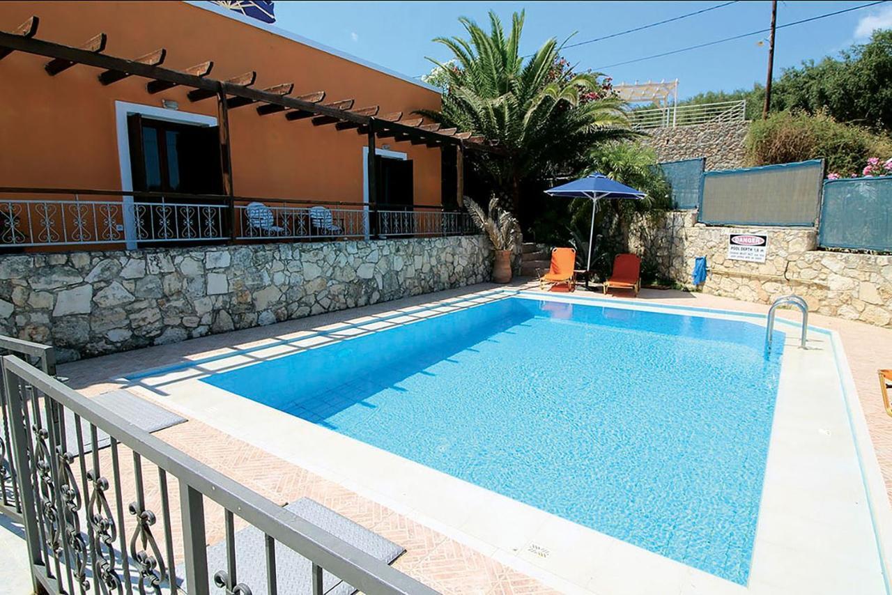 Holiday home Kostas