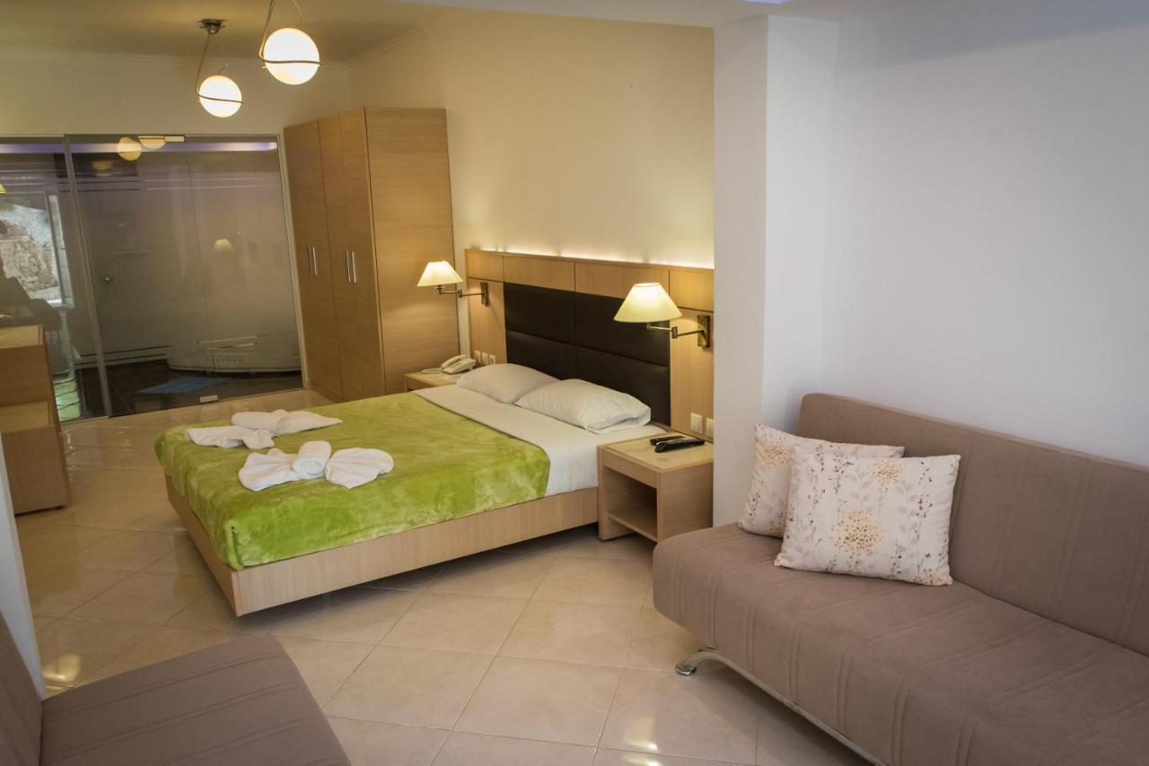 Hotel Halkidiki Palace