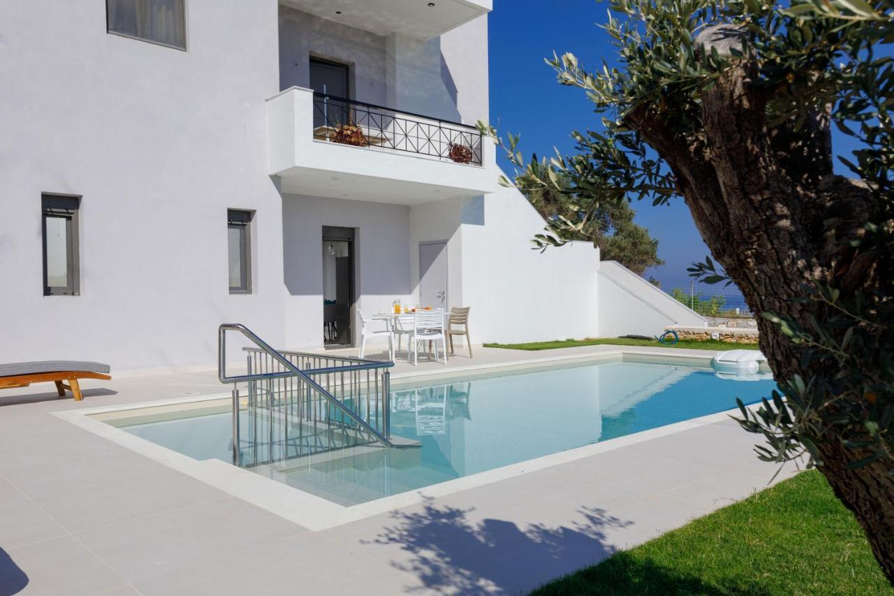 Tilio - New With Private Pool 1400m From The Apartment