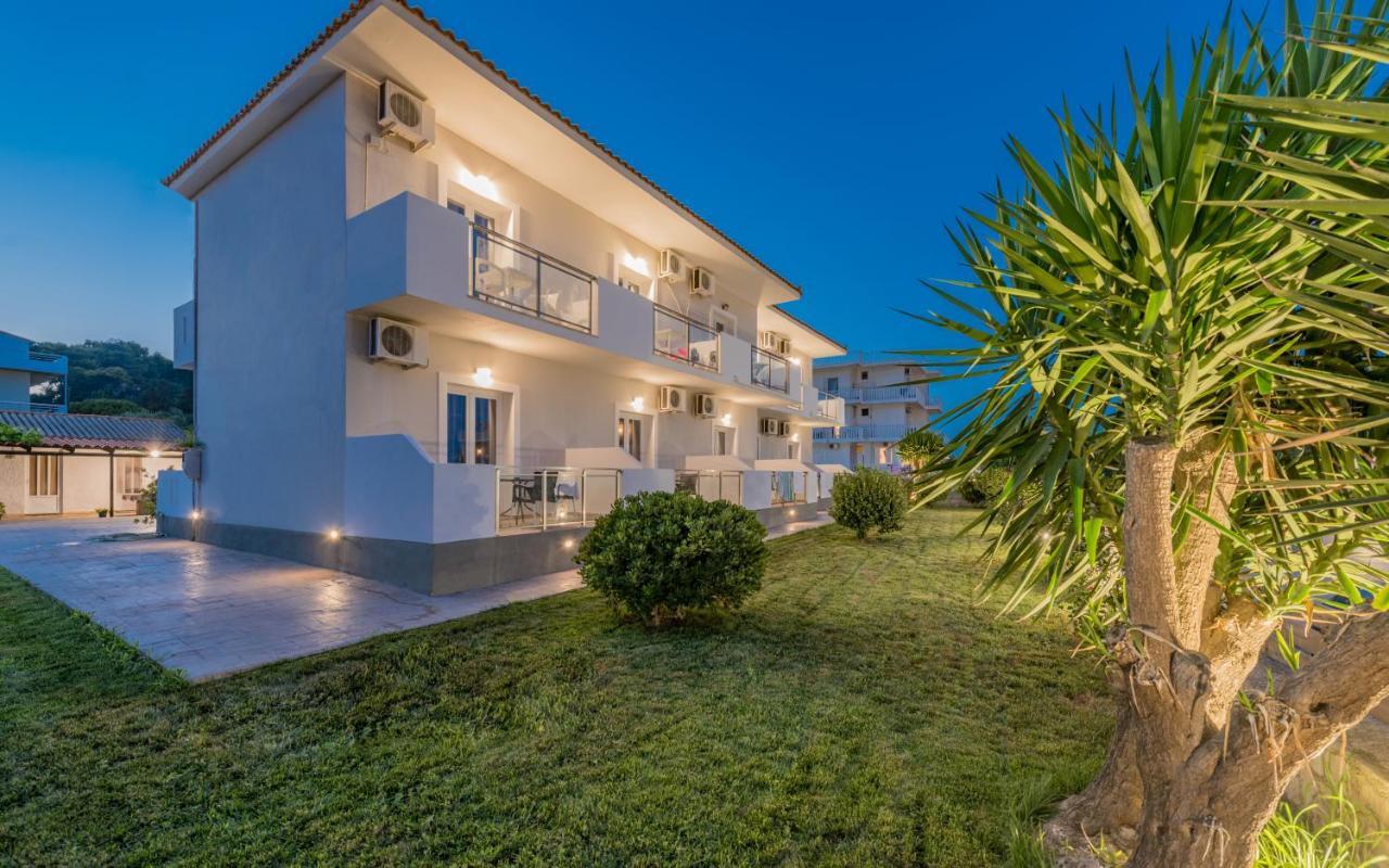 Stathis Ii With Sea View