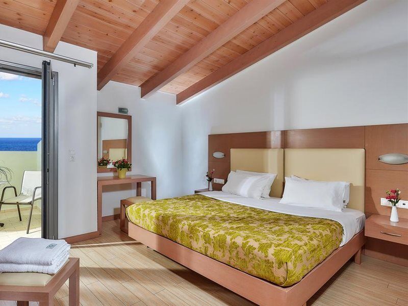 Hotel Panormo