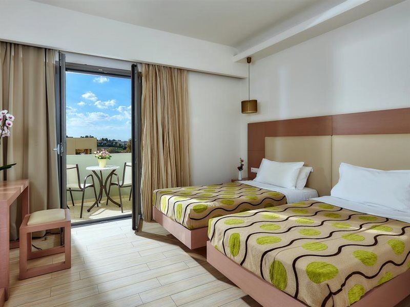 Hotel Panormo